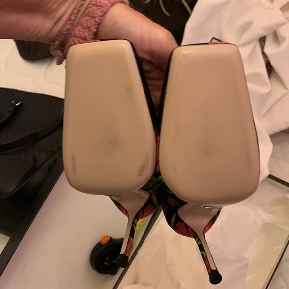 COPY - Gucci pumps with ornamental snake. New never worn - Picture 7 of 7